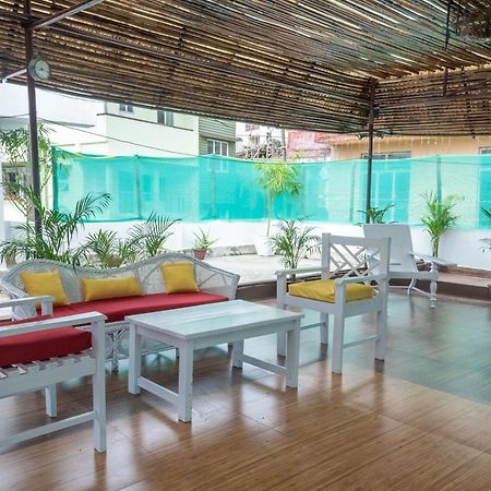 The Urban Grandeur 1 Bed and Breakfast Guwahati Exteriör bild