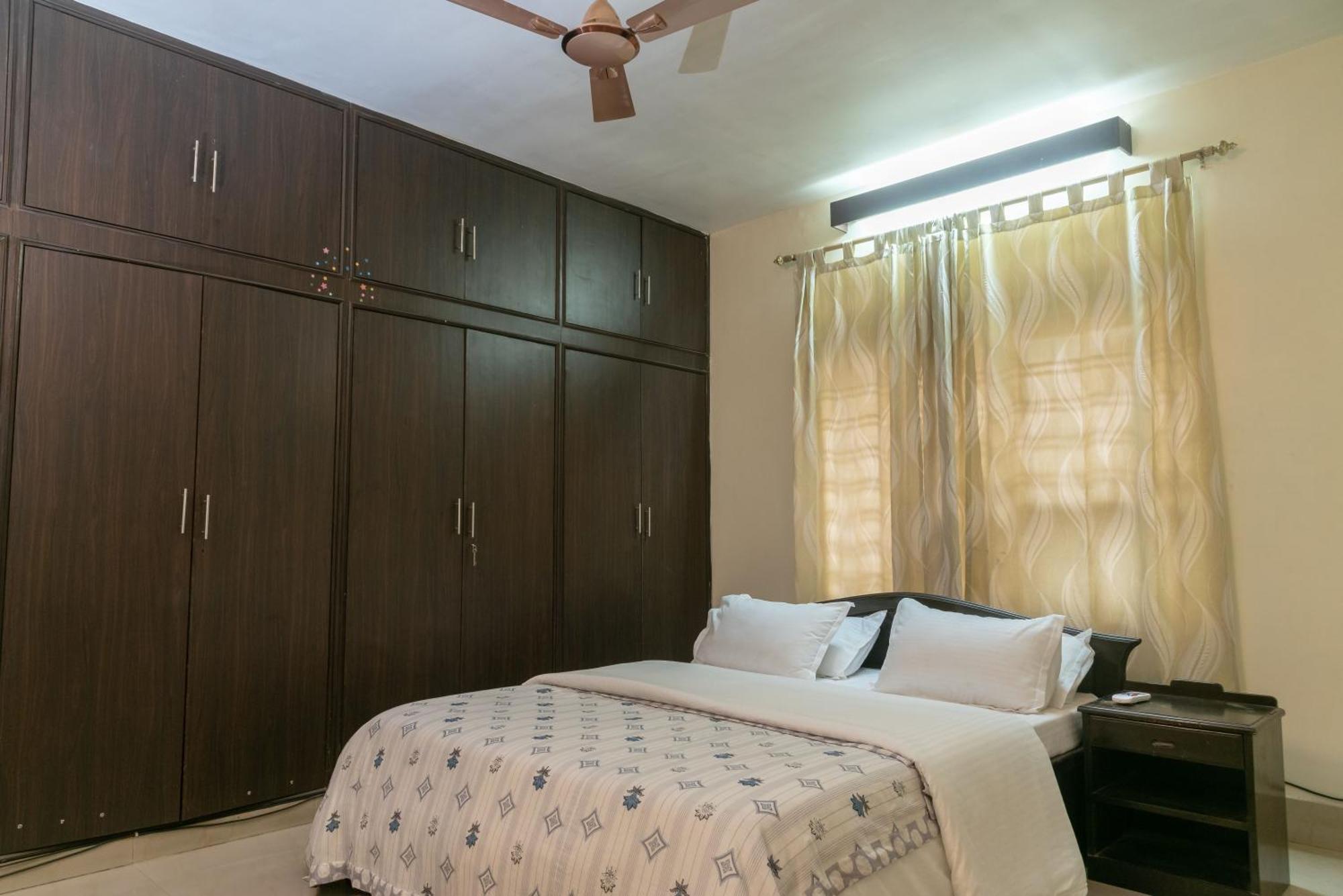 The Urban Grandeur 1 Bed and Breakfast Guwahati Exteriör bild